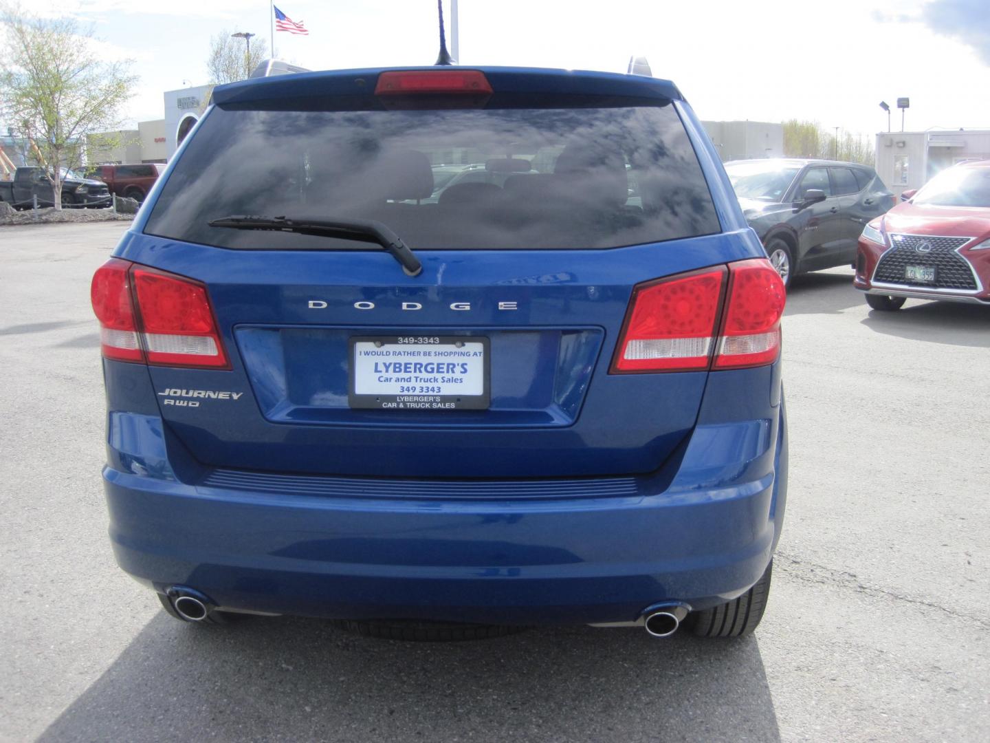 2015 blue /black Dodge Journey SE AWD (3C4PDDAGXFT) , automatic transmission, located at 9530 Old Seward Highway, Anchorage, AK, 99515, (907) 349-3343, 61.134140, -149.865570 - low miles in this Dodge Journey SE awd come take test drive - Photo#3